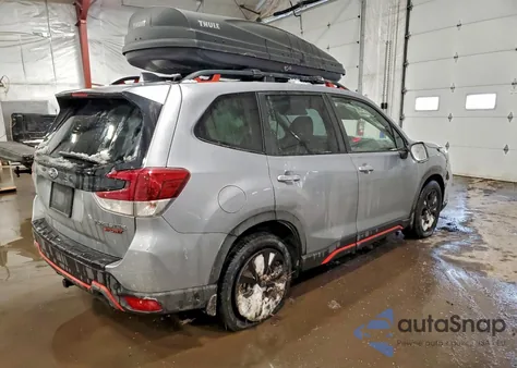 2021 Subaru Forester Sport z USA, uszkodzony, nr VIN JF2SKARC4MH472619